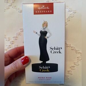 Hallmark Keepsake 2024 Schitt's Creek MOIRA ROSE Ornament NEW in box